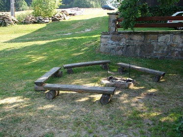 Chalupa na samot u lesa - esk Petrovice