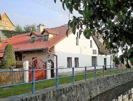 Chalupa Ilonka - Hroubovice - Anenské údolí