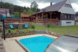 Recenze: Chalupa Lazny - Strašín - bazén a sauna