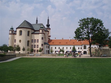 Chalupa s bazénem - Horní Dobrouč - Letohrad